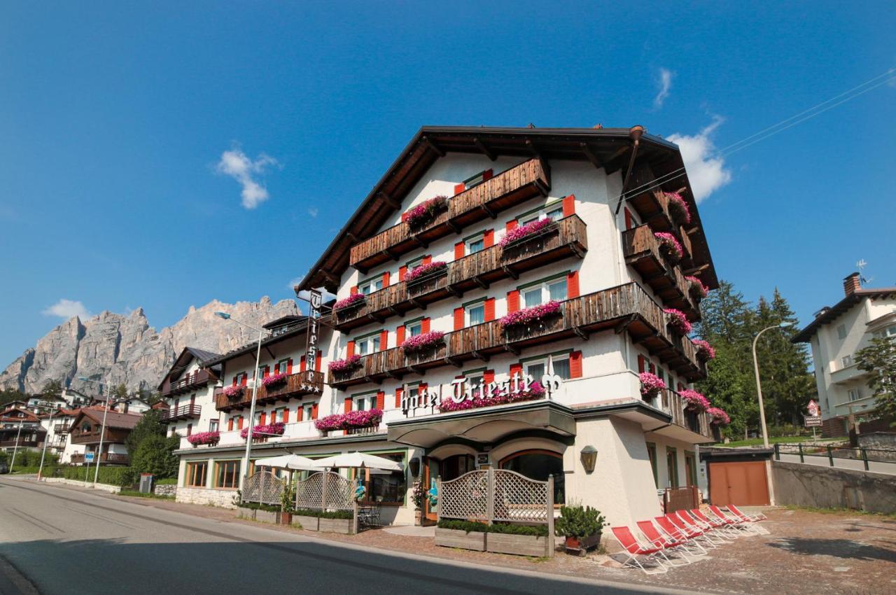 Hotel Trieste Cortina dʼAmpezzo Esterno foto