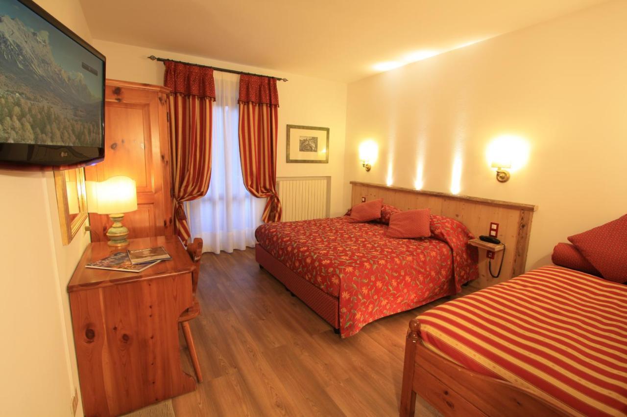 Hotel Trieste Cortina dʼAmpezzo Esterno foto