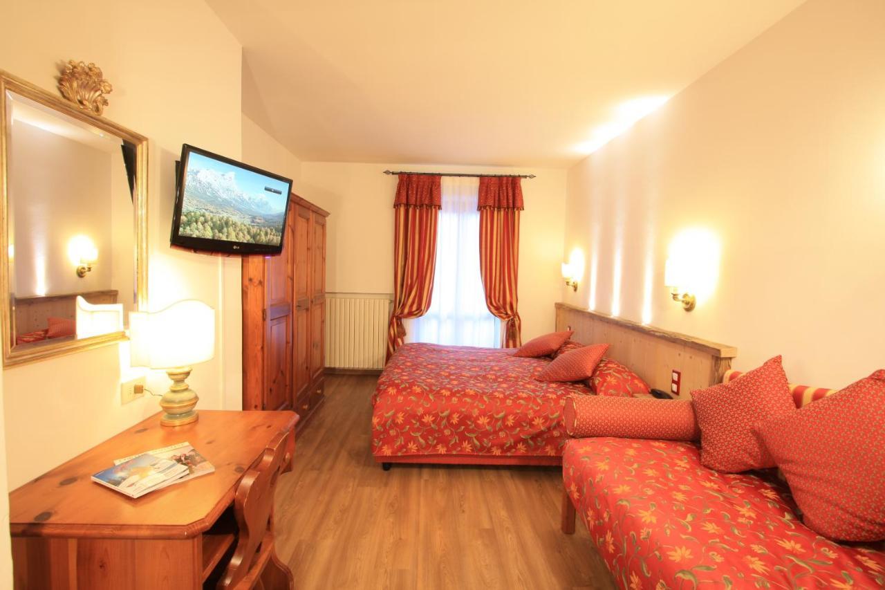 Hotel Trieste Cortina dʼAmpezzo Esterno foto